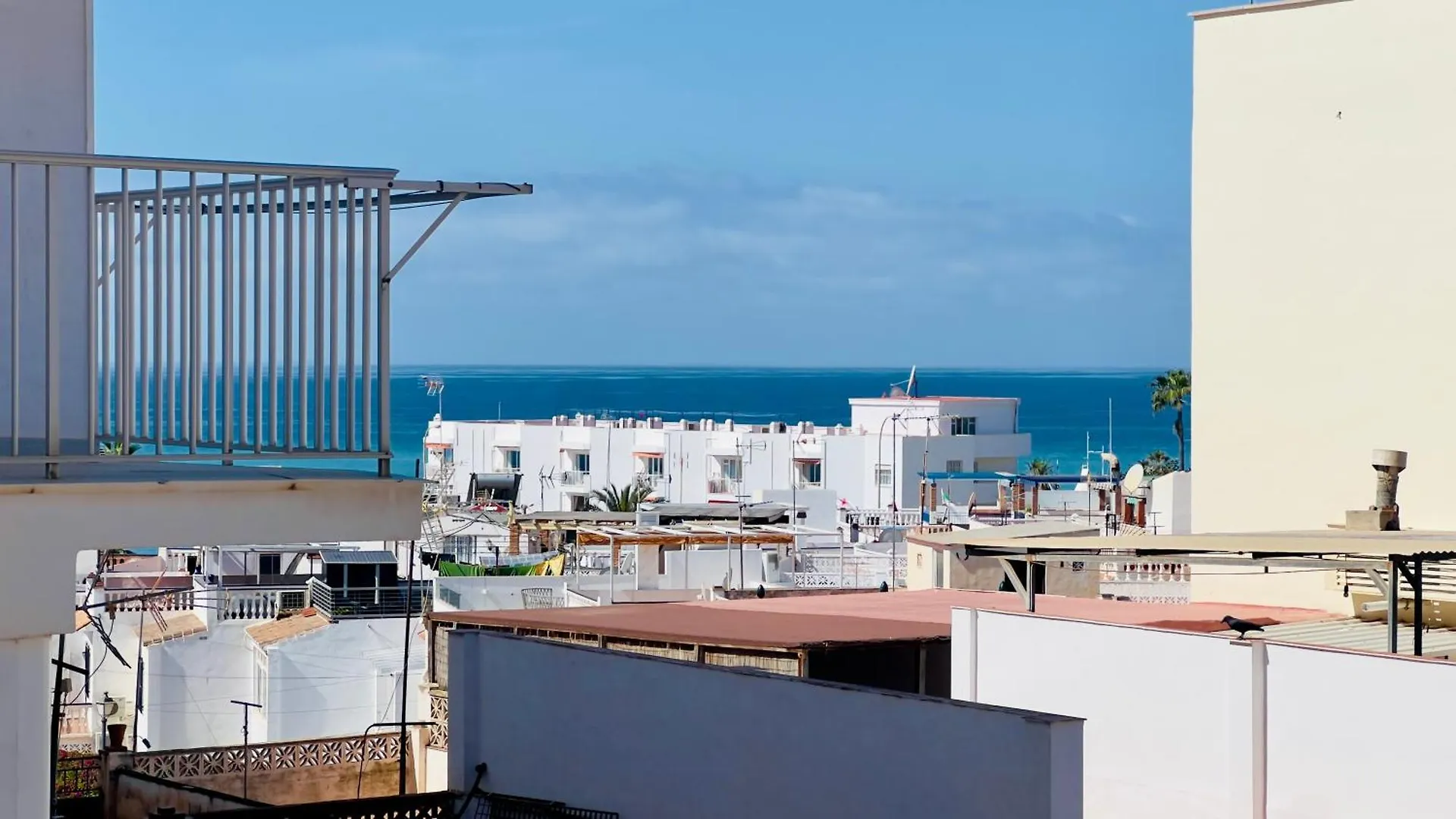 Estudio Velero En El Centro De Nerja - South Costa 0*,